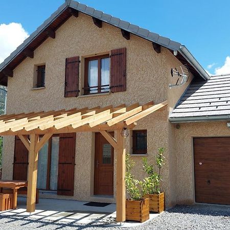 Le Pre Fleuri A Guillestre - Appartements Neufs Classes Meubles De Tourisme 3 Etoiles - Parking Privatif Екстериор снимка