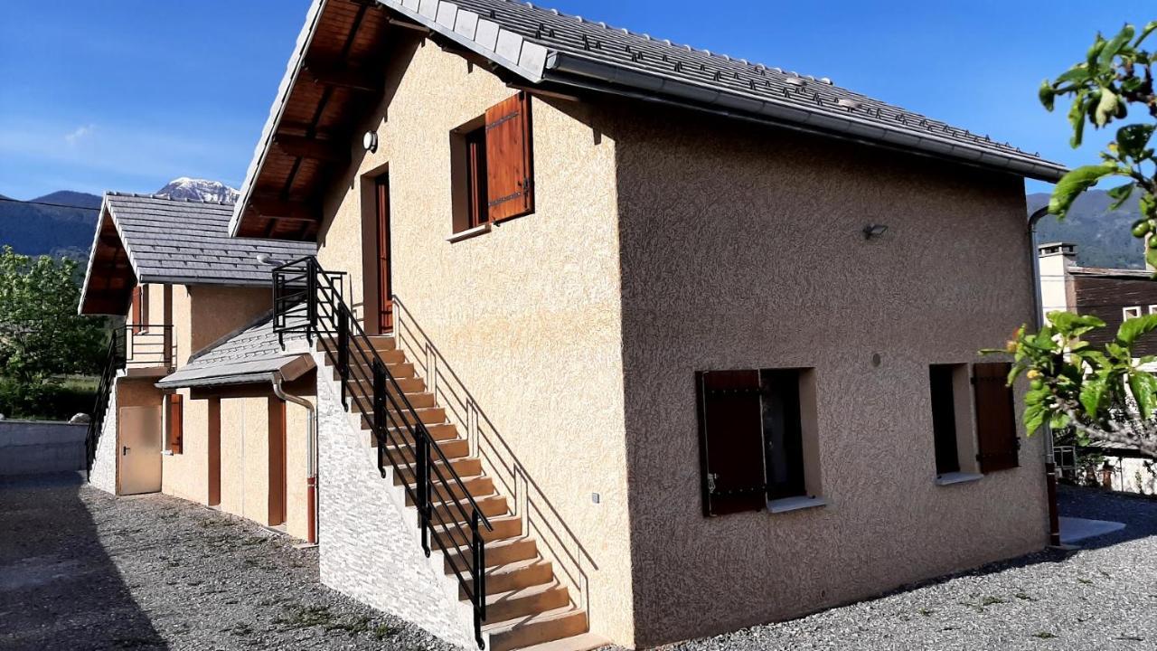 Le Pre Fleuri A Guillestre - Appartements Neufs Classes Meubles De Tourisme 3 Etoiles - Parking Privatif Екстериор снимка