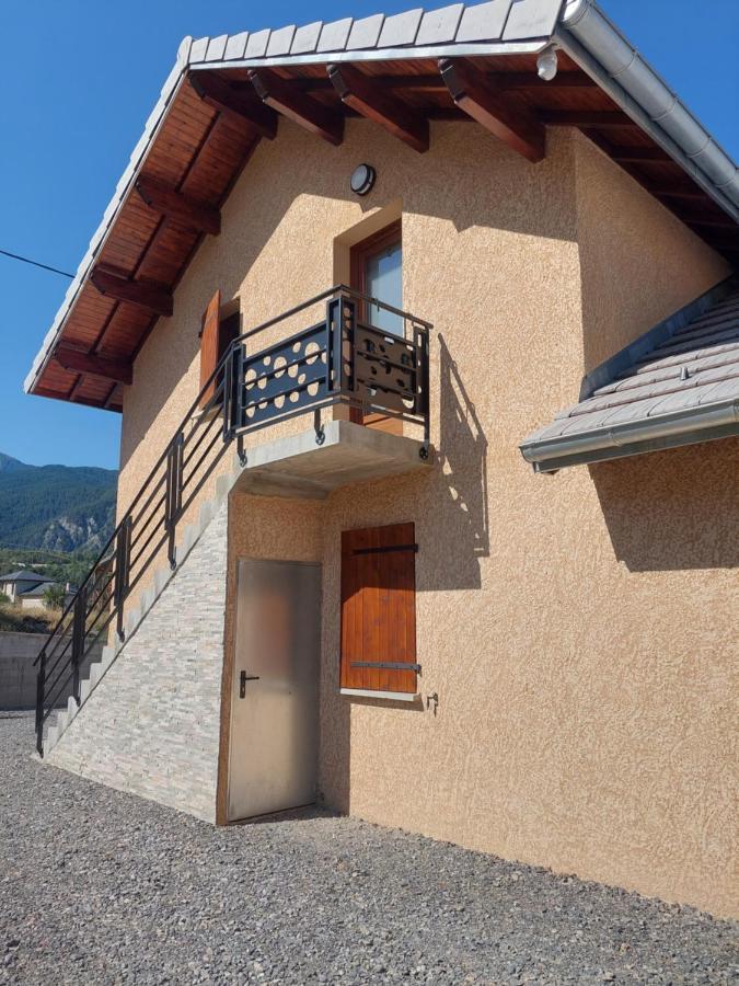 Le Pre Fleuri A Guillestre - Appartements Neufs Classes Meubles De Tourisme 3 Etoiles - Parking Privatif Екстериор снимка